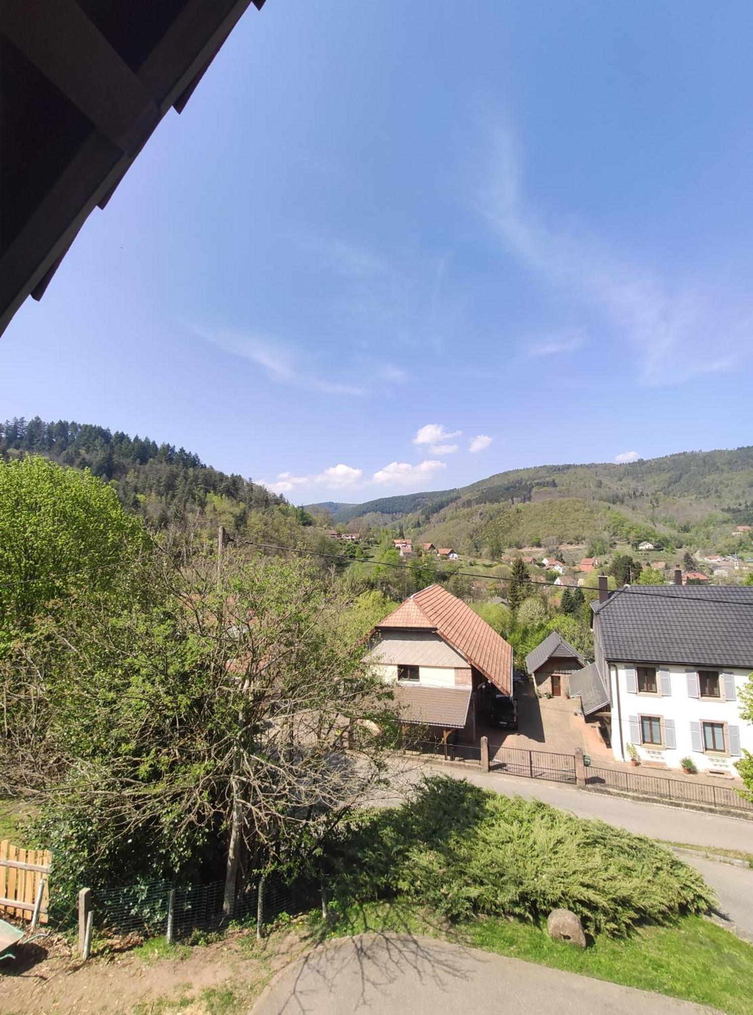 Fouchy Appartement Douillet Avec Vue Sur Les Montagnes מראה חיצוני תמונה
